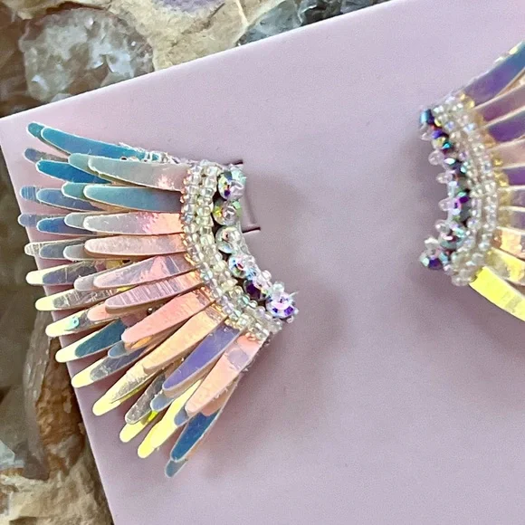 πΊπHPππΊ NWT Mignonne Gavigan Mini Madeline Earrings Sunset - Picture 9 of 16